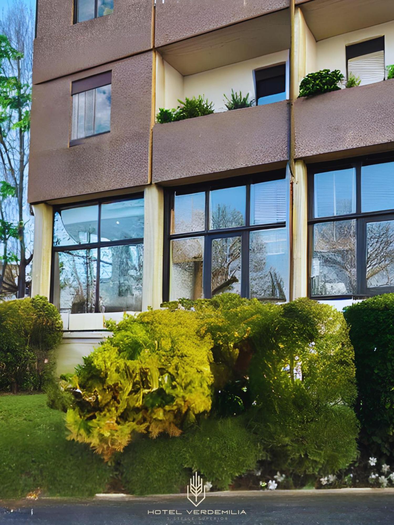 Verdemilia Hotel Анцола дел'Емилия Екстериор снимка